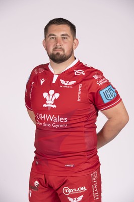 230921 - Scarlets Rugby Squad - Wyn Jones