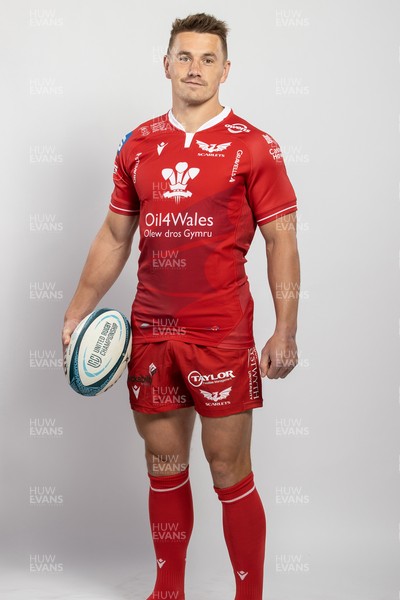 150921 - Scarlets Rugby Squad Headshots - 