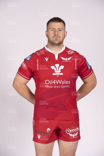 230921 - Scarlets Rugby Squad - Rob Evans