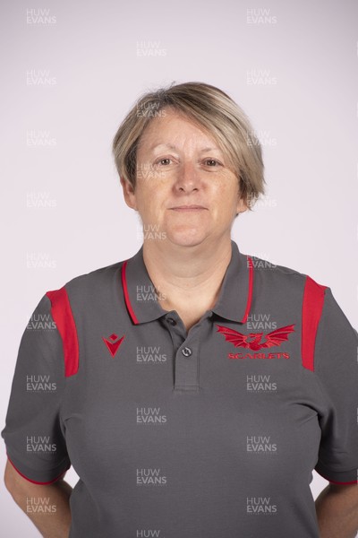 230921 - Scarlets Rugby Squad - Tracey Coleman