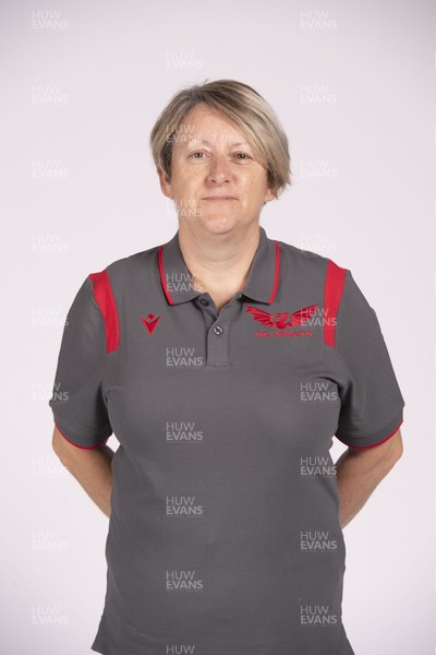 230921 - Scarlets Rugby Squad - Tracey Coleman