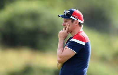 050819 - Scarlets Rugby Training - Brad Mooar during training