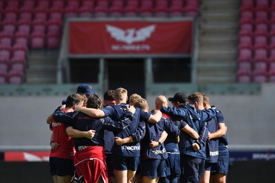 Scarlets Rugby Training 280820