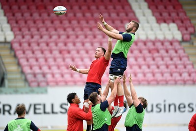 290525 - Scarlets Training - Scarlets train ahead of their trip to Dublin as they face Leinster in the United Rugby Championship Quarter Final