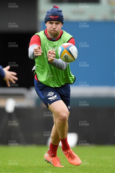 290525 - Scarlets Training - Scarlets train ahead of their trip to Dublin as they face Leinster in the United Rugby Championship Quarter Final - Ioan Lloyd 