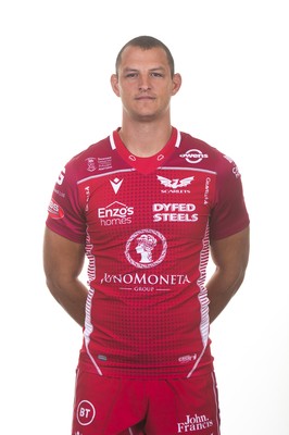 130819 - Scarlets Rugby Squad - Aaron Shingler