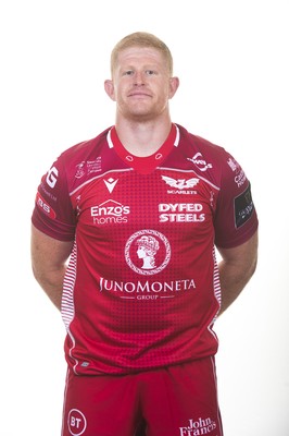 130819 - Scarlets Rugby Squad - Dylan Evans