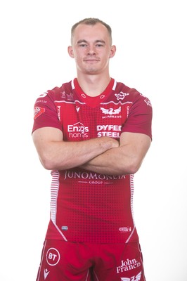 130819 - Scarlets Rugby Squad - Ioan Nicholas