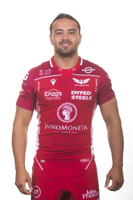 130819 - Scarlets Rugby Squad - Josh Macleod