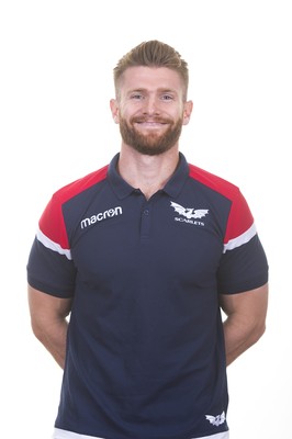 130819 - Scarlets Rugby Squad - Sam Handy