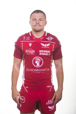 130819 - Scarlets Rugby Squad - Steff Evans