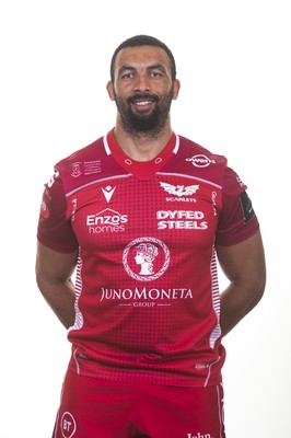 130819 - Scarlets Rugby Squad - Uzair Cassiem