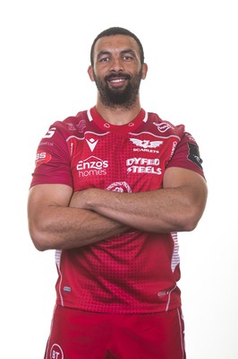 130819 - Scarlets Rugby Squad - Uzair Cassiem