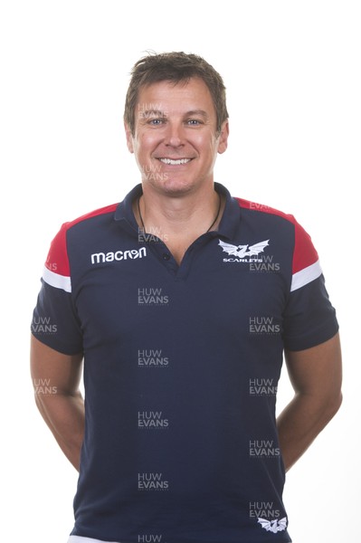 130819 - Scarlets Rugby Squad - Brad Mooar