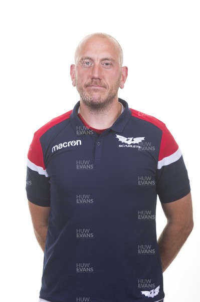 130819 - Scarlets Rugby Squad - Huw Davies