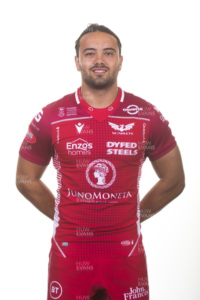 130819 - Scarlets Rugby Squad - Josh Macleod