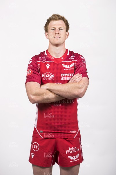 130819 - Scarlets Rugby Squad Headshots - Rhys Patchell