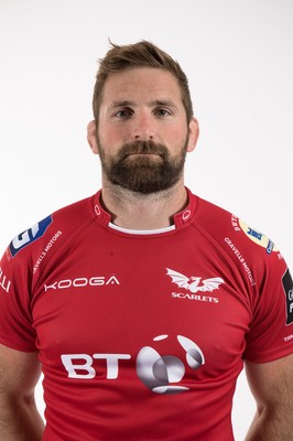 110816 - Scarlets Squad Portraits 2016-17 Season - John Barclay