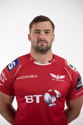 110816 - Scarlets Squad Portraits 2016-17 Season - Morgan Allen