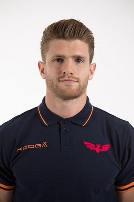 110816 - Scarlets Squad Portraits 2016-17 Season - Sam Handy