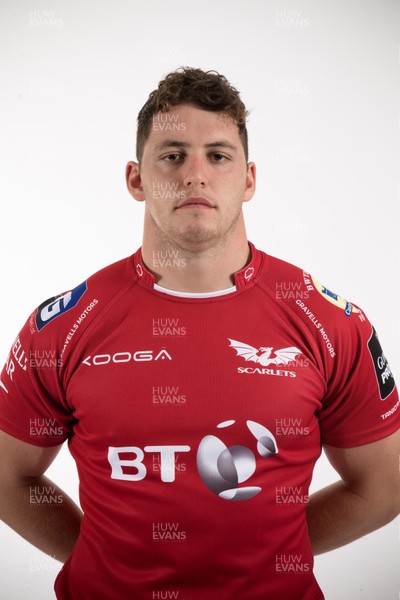 110816 - Scarlets Squad Portraits 2016-17 Season - Ryan Elias