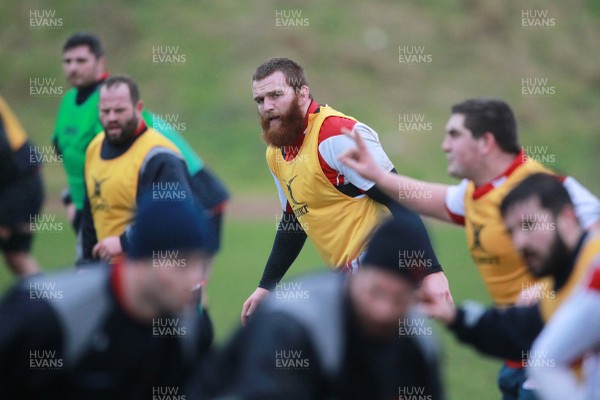 070115 - Scarlets Training - Jake Ball during training