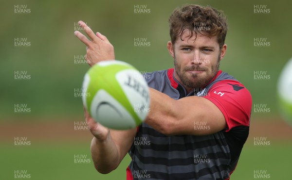 170817 -  Scarlets Training Session - New Scarlets signing Leigh Halfpenny during training session with his new team