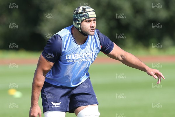 240821 - Scarlets Training Session - Sione Kalamafoni during training session