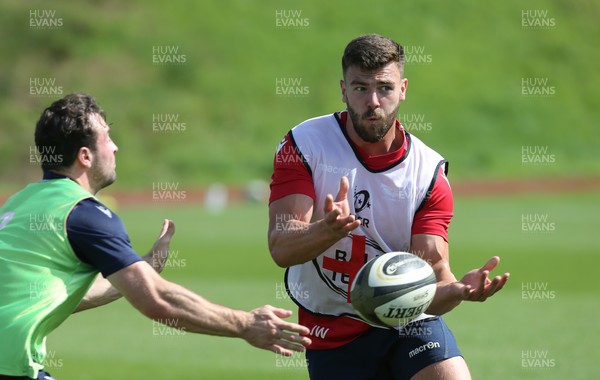 240821 - Scarlets Training Session - Johnny Williams during training session