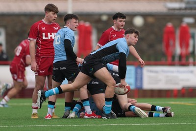 160225  Scarlets U18s v Cardiff U18s, WRU Regional Age Grade Semi Final - Mason Daniels of Cardiff Rugby feeds the ball out