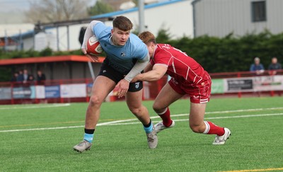 160225  Scarlets U18s v Cardiff U18s, WRU Regional Age Grade Semi Final - Ioan Leyshon of Cardiff Rugby looks too break away