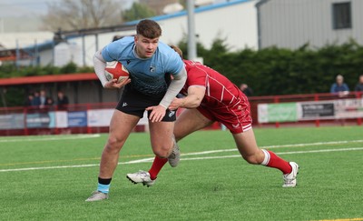 160225  Scarlets U18s v Cardiff U18s, WRU Regional Age Grade Semi Final - Ioan Leyshon of Cardiff Rugby looks too break away