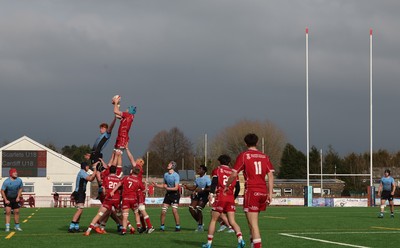 160225  Scarlets U18s v Cardiff U18s, WRU Regional Age Grade Semi Final - Cardiff and Scarlets contest a line out