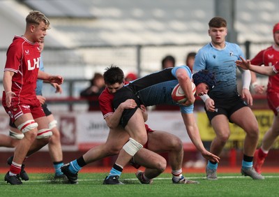 160225  Scarlets U18s v Cardiff U18s, WRU Regional Age Grade Semi Final - Tom Howe of Cardiff Rugby breaks away