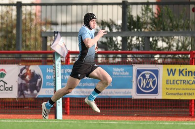 160225  Scarlets U18s v Cardiff U18s, WRU Regional Age Grade Semi Final - Rhys Cummings of Cardiff Rugby races in to score try