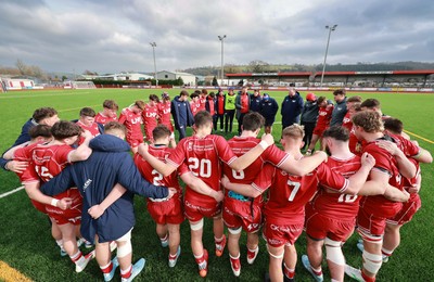 160225  Scarlets U18s v Cardiff U18s, WRU Regional Age Grade Semi Final - Scarlets huddle up at the end of the match