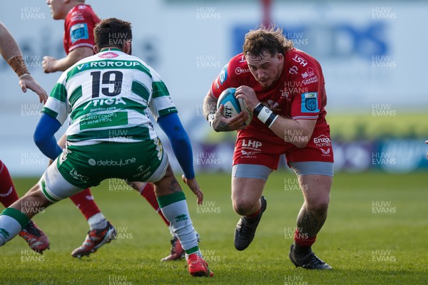 230324 - Scarlets v Benetton - United Rugby Championship - Sam Wainwright of Scarlets takes on Riccardo Favretto of Benetton