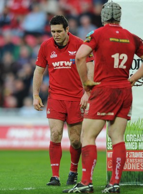 17.04.10 - Scarlets v Cardiff Blues - Magners League - Stephen Jones of Scarlets looks dejected. 