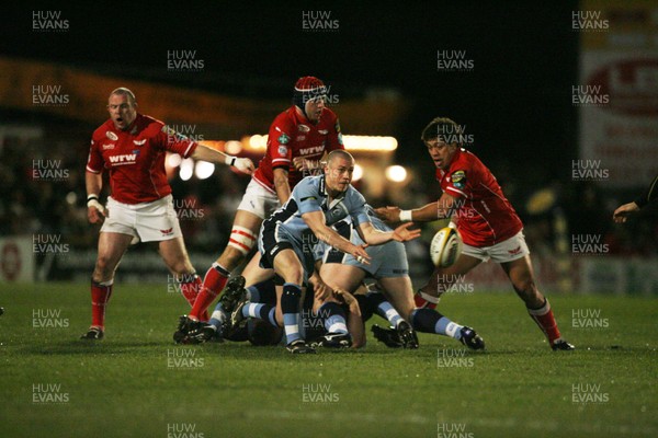 21.03.08  Llanelli v Cardiff Cardiff"s Richie Rees clears. 