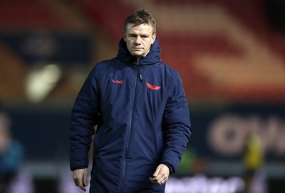 061225 - Scarlets v Bristol Bears - Investec European Champions Cup - Scarlets Head Coach Dwyane Peel 