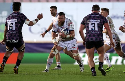 061225 - Scarlets v Bristol Bears - Investec European Champions Cup - Jake Ball of Scarlets 