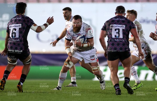 061225 - Scarlets v Bristol Bears - Investec European Champions Cup - Jake Ball of Scarlets 