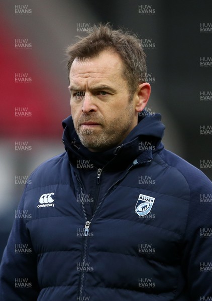 010117 - Scarlets v Cardiff Blues - Guinness PRO12 - Cardiff Blues Head Coach Danny Wilson by Chris Fairweather/Huw Evans Agency