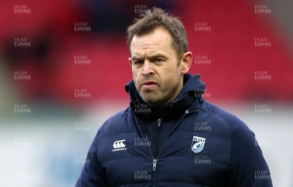 010117 - Scarlets v Cardiff Blues - Guinness PRO12 - Cardiff Blues Head Coach Danny Wilson by Chris Fairweather/Huw Evans Agency