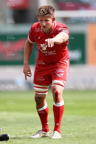 150521 - Scarlets v Cardiff Blues - Guinness PRO14 Rainbow Cup - Josh Helps of Scarlets