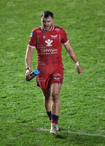 220121 - Scarlets v Cardiff Blues - Guinness PRO14 - Steff Hughes of Scarlets