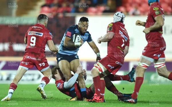 281017 - Scarlets v Cardiff Blues - Guinness PRO14 - Willis Halaholo of Cardiff Blues is tackled by Rhys Patchell of Scarlets