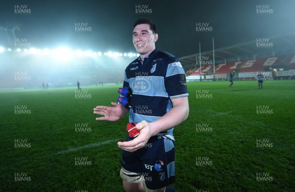 291218 - Scarlets v Cardiff Blues - Guinness PRO14 - Seb Davies of Cardiff Blues at the end of the game