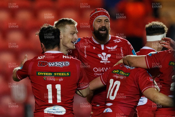 020422 - Scarlets v Cardiff Rugby - United Rugby Championship - Johnny McNicholl of Scarlets celebrates after scoring a try