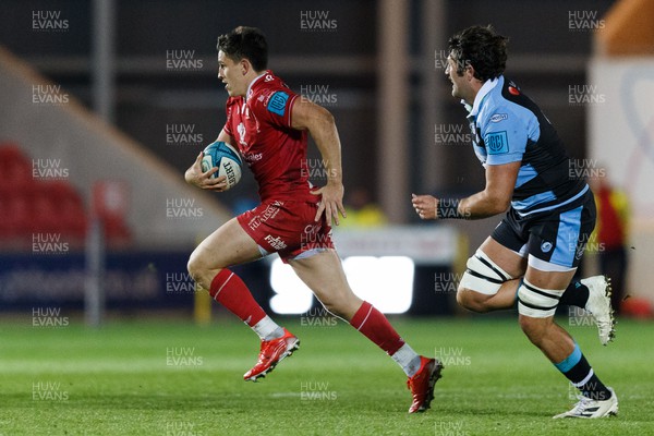 020422 - Scarlets v Cardiff Rugby - United Rugby Championship - Tomas Lezana of Scarlets on the attack